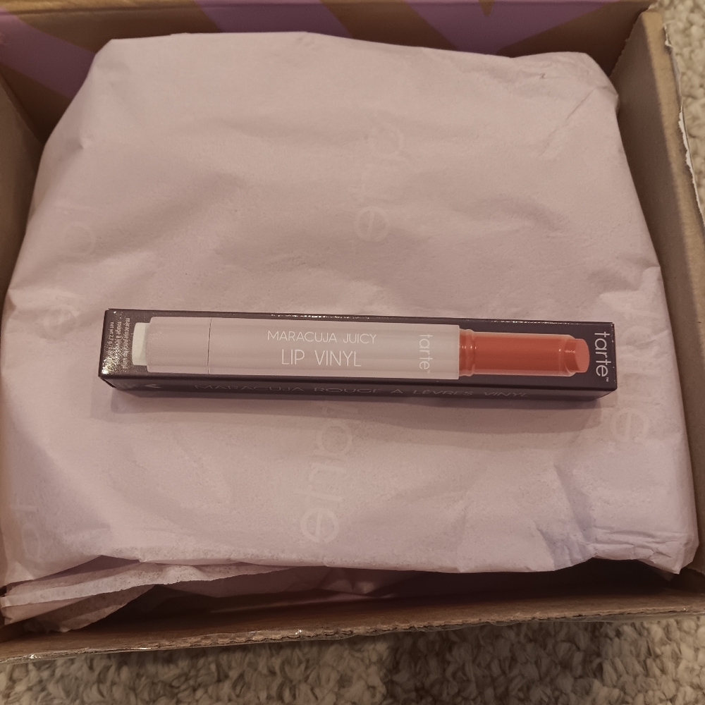 NIB! Tarte Lip Vinyl "Hibiscus" - Picture 3 of 13